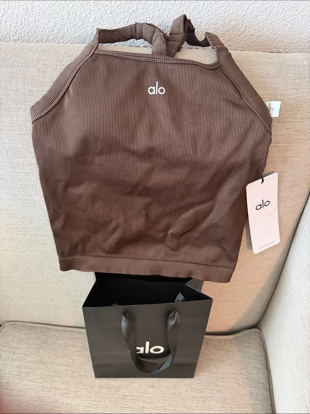XS ALO Yoga Seamless Ribbed Full-Length Bra Tank — Brown